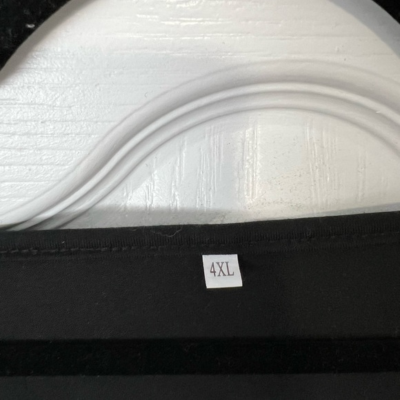 Cropped black long sleeve - Picture 2 of 2